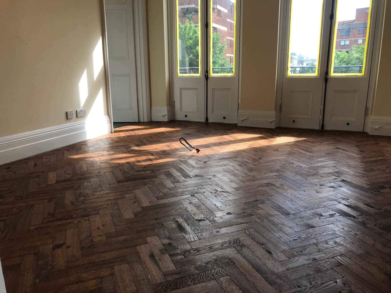 portfolio hardwood flooring distressed-wood-block-flooring-southwark (22)