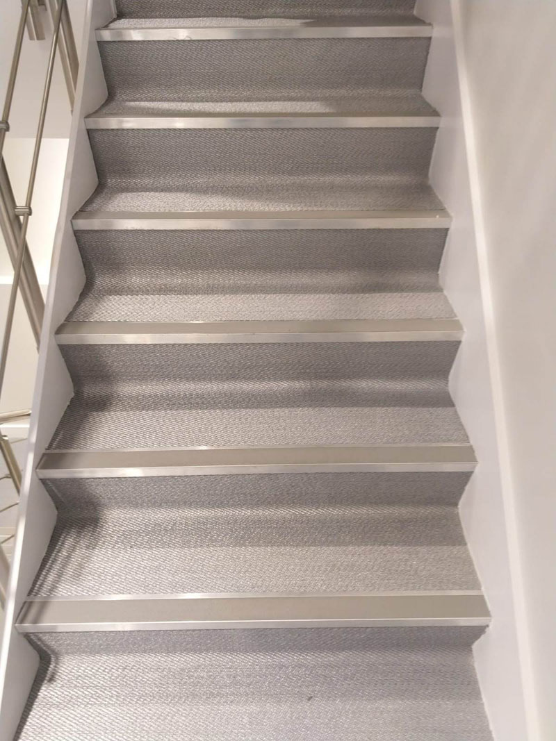 Car Showroom, Great West Road, TW8 9BW