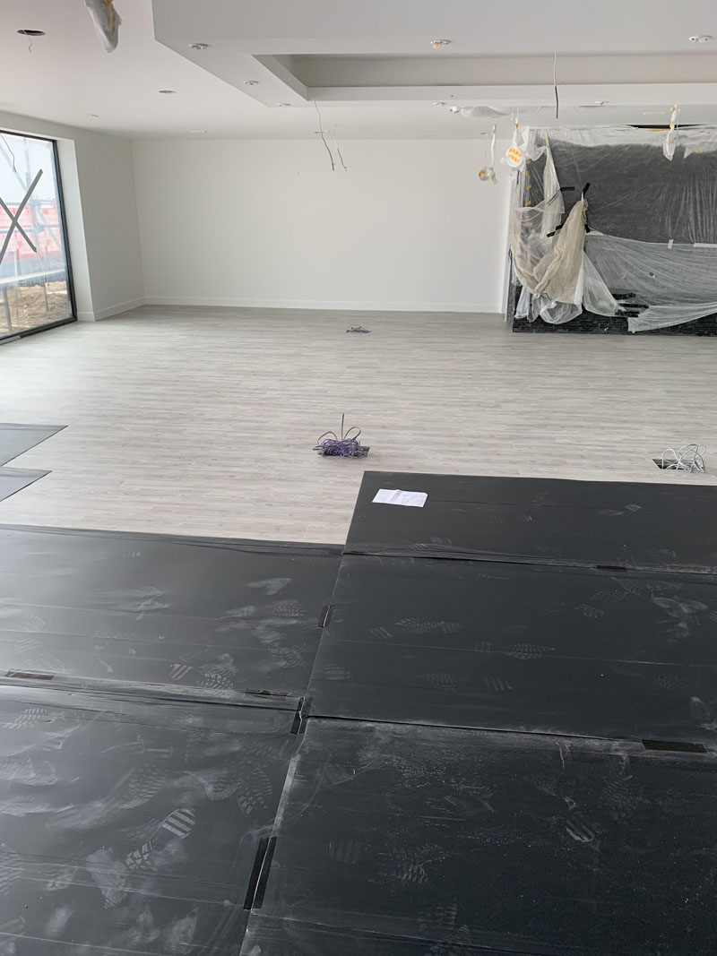 portfolio-commercial-taylor-wimpy-amtico-spacia-installation (14)