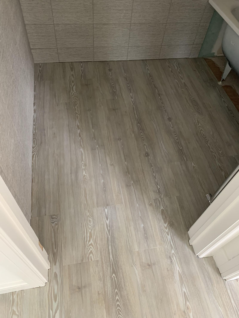 portfolio-commercial-taylor-wimpy-amtico-spacia-installation (25)