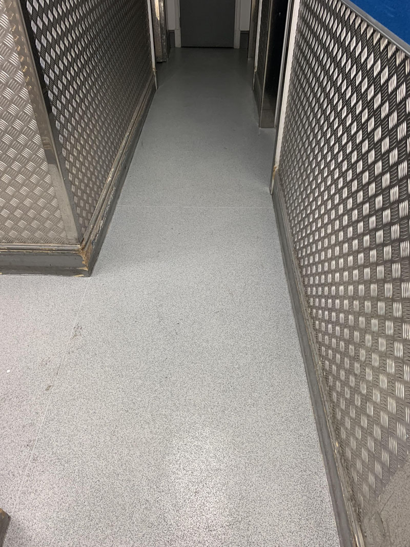 portfolio-commercial-the-co-operative-bromley-polyflor-and-amtico-flooring (17)