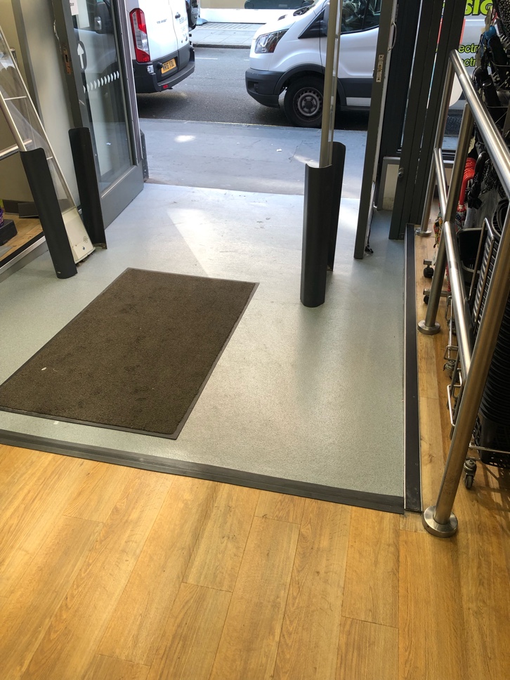 commercial-portfolio-amtico-co-operative-great-portland (2)