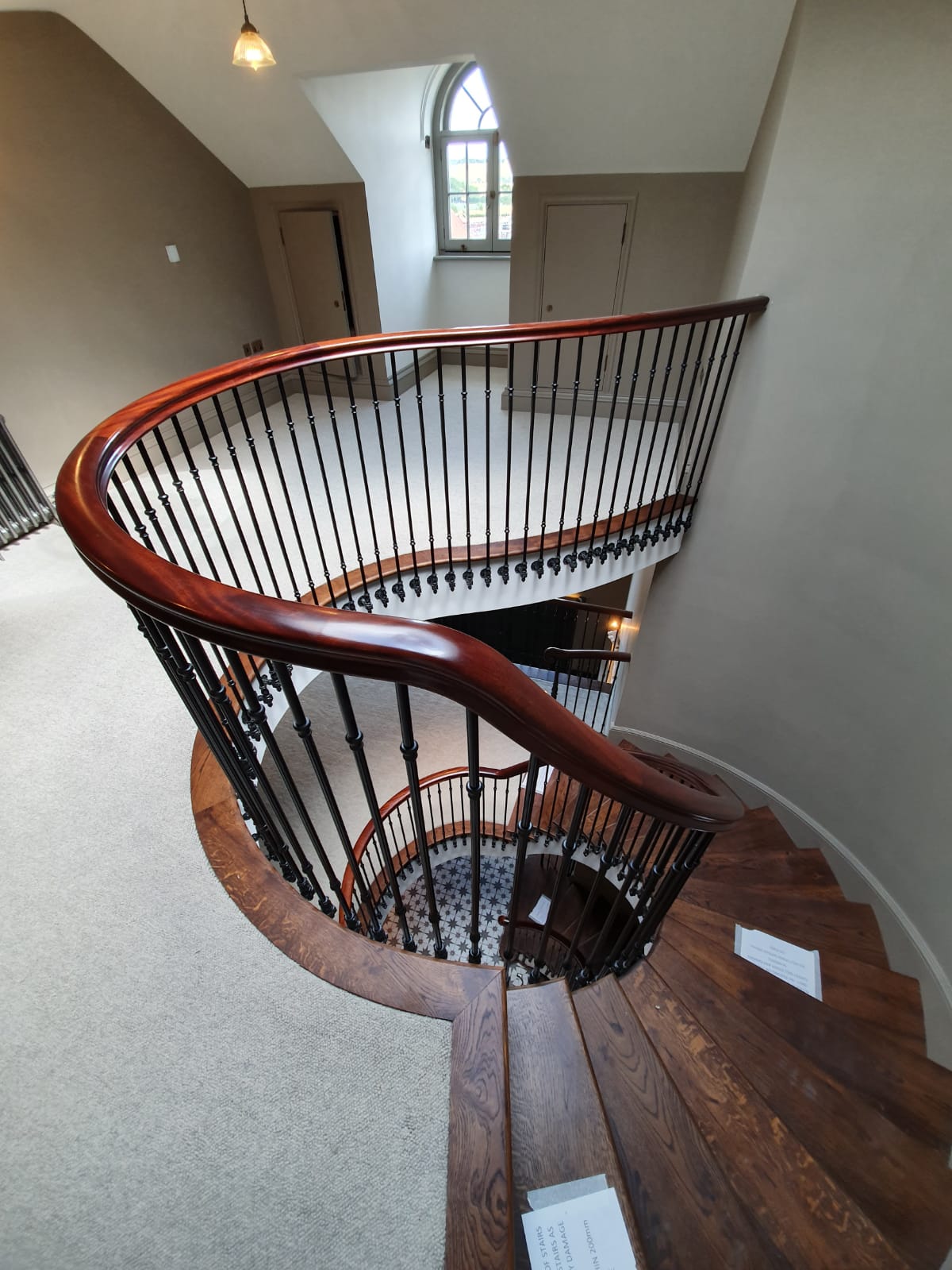 portfolio-white-carpet-installed-in-golders-green (2)