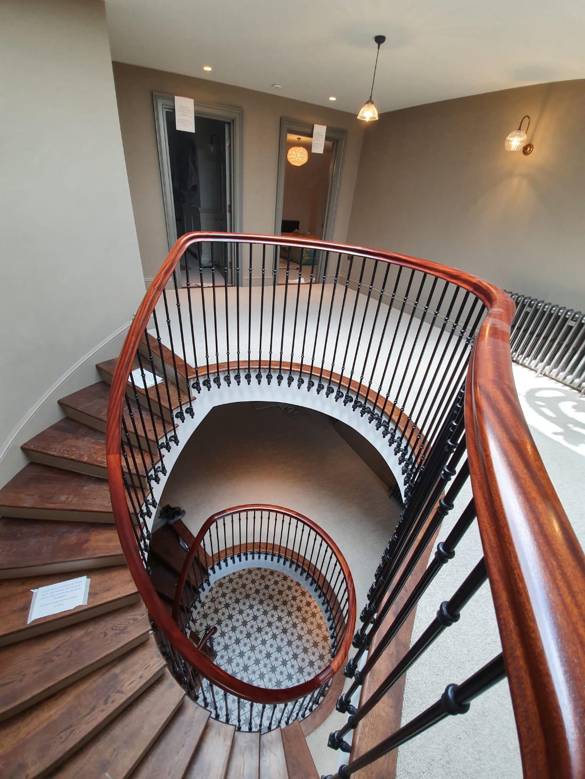 portfolio-white-carpet-installed-in-golders-green (6)