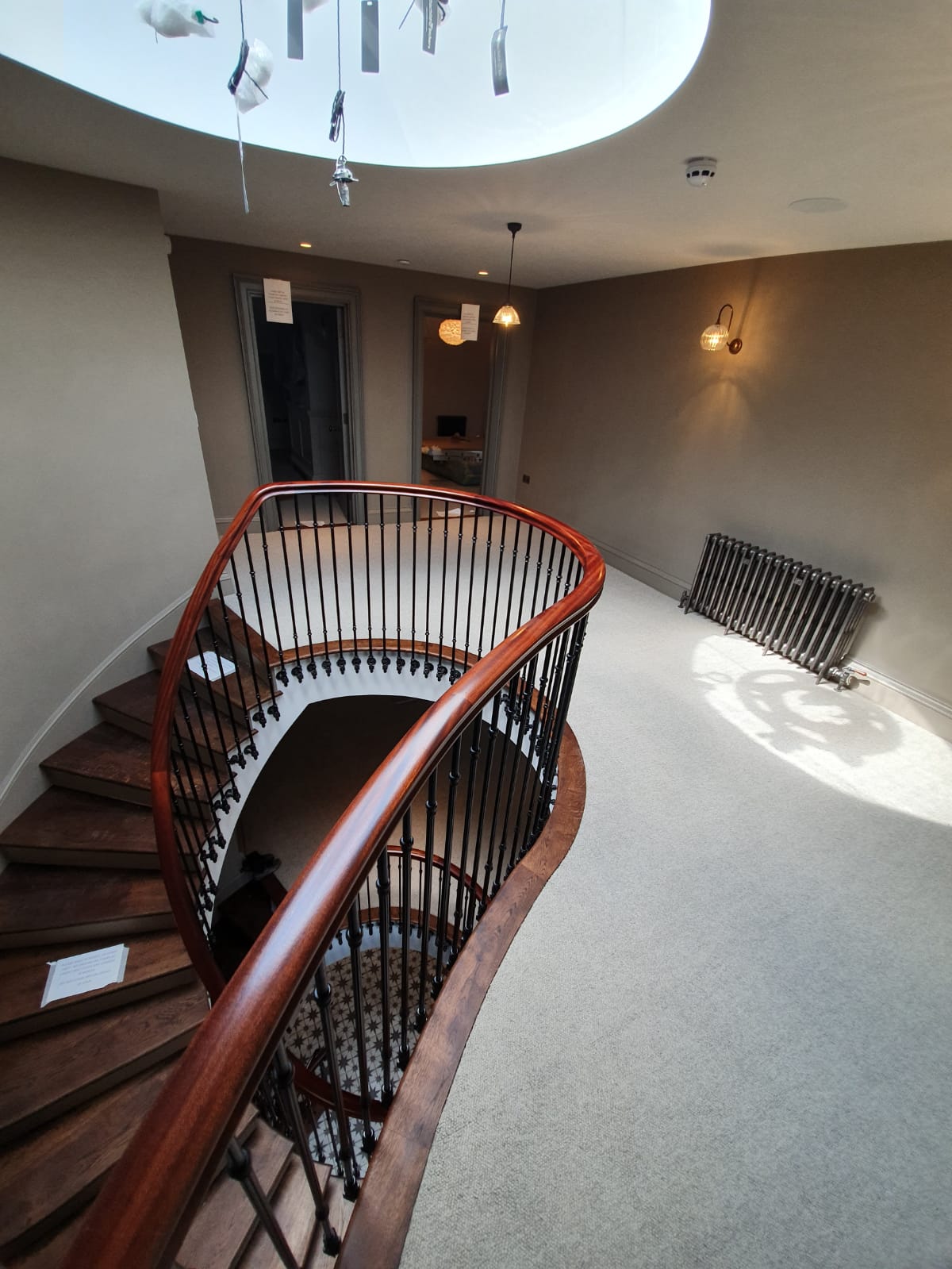 portfolio-white-carpet-installed-in-golders-green (8)