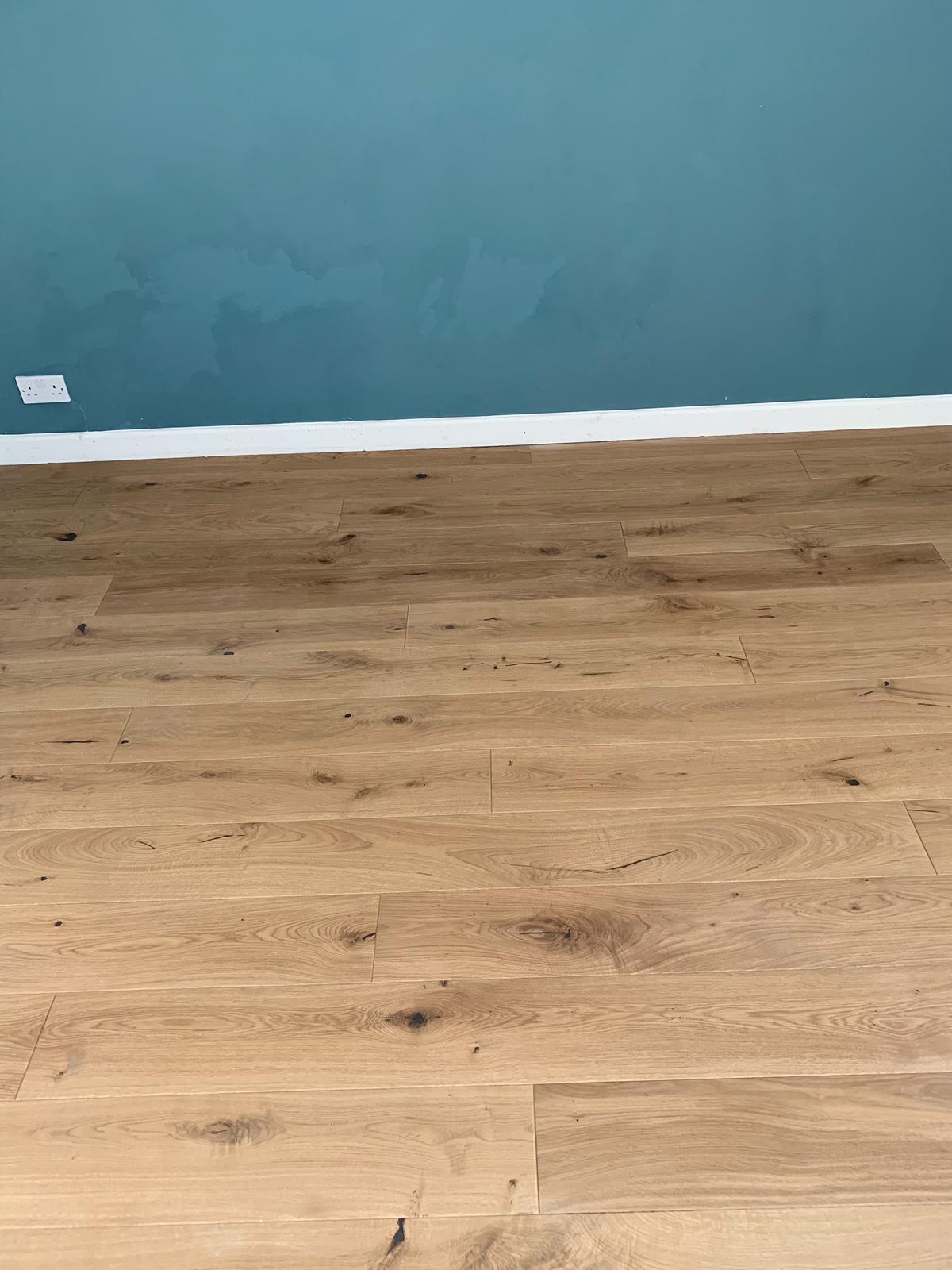 portfolio-kersaint-cobb-fjoir-wood-installation-in-soho (7)