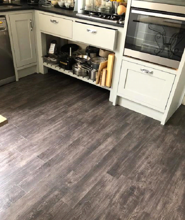 Amtico Signature Script Maple Silver Wood Effect Vinyl Flooring in Southwark 1