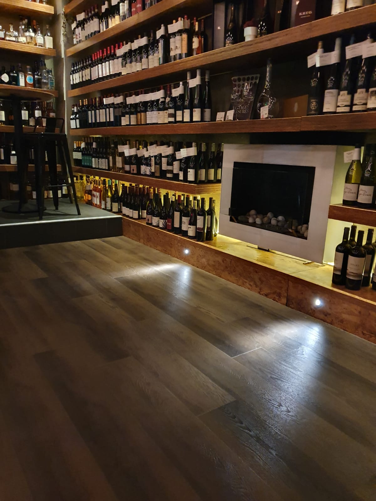 Amtico Click Smart luxury Vinyl Tile 1