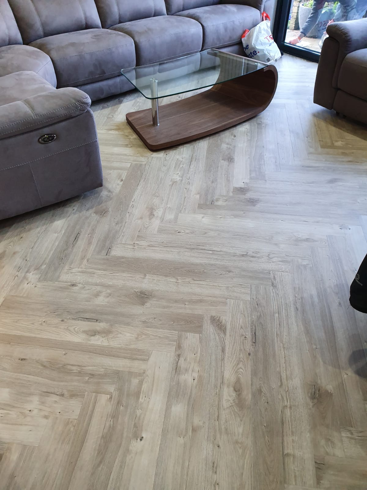 Amtico Spacia Sun Bleached Oak Luxury Vinyl Tile 2