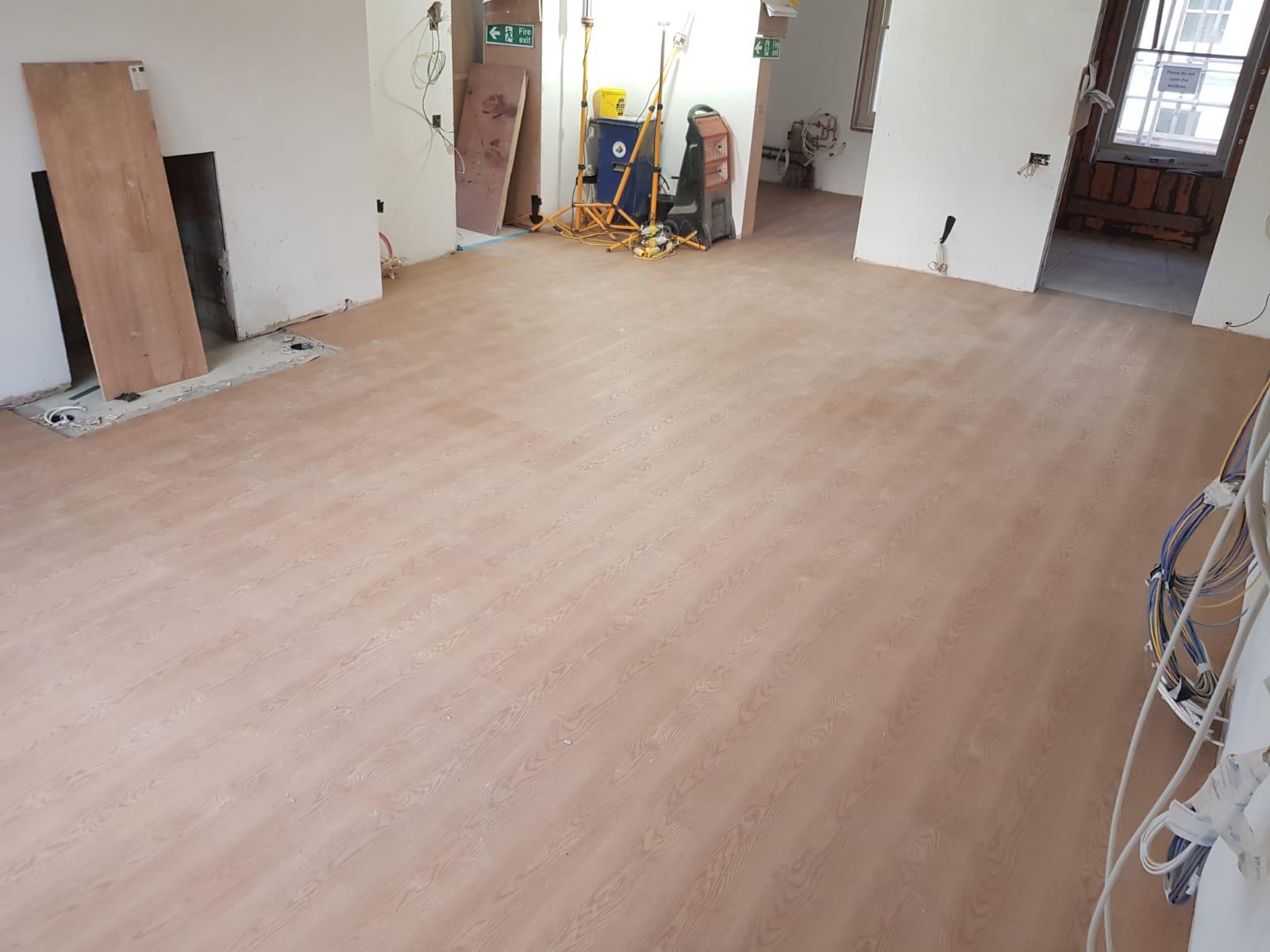 Amtico Barrel Oak Luxury Vinyl Tile 3