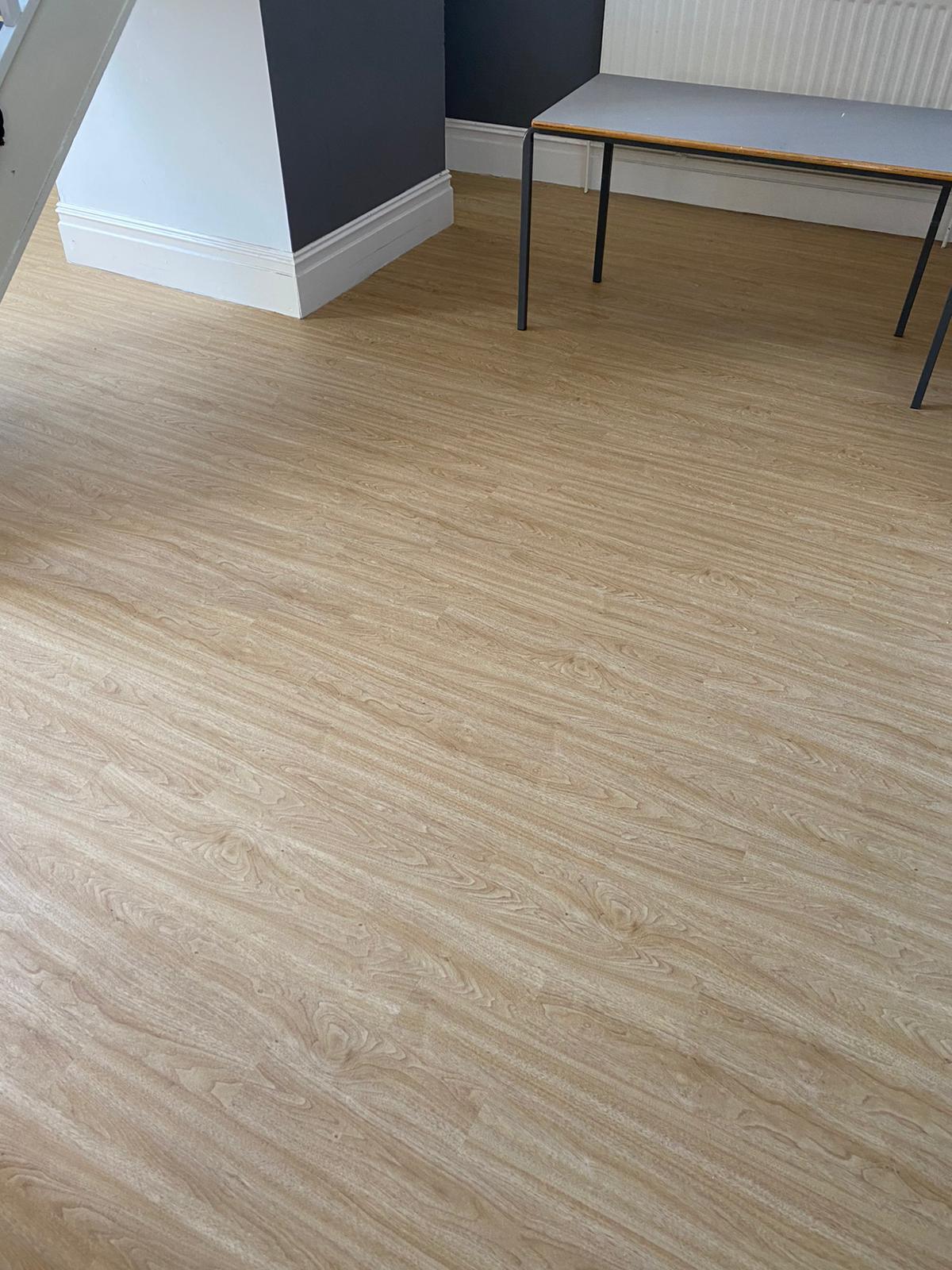 Polyflor Camaro American Oak Luxury Vinyl Tile 1