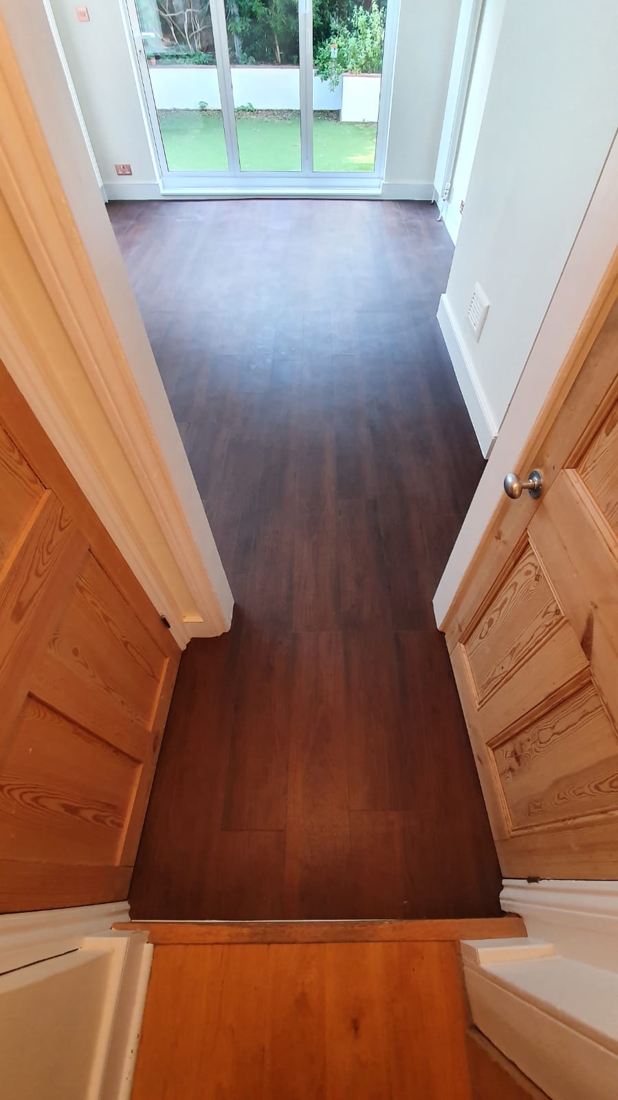 Amtico Spacia Black Walnut Luxury Vinyl In Kensington 1