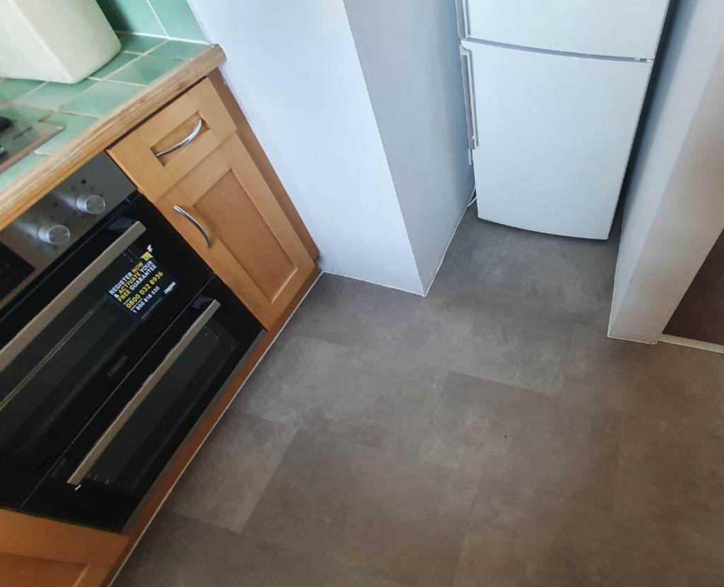 Amtico Click Luxury Vinyl Flooring in Earls Court, Luxury Vinyl Tile (LVT) Flooring, Home, overview