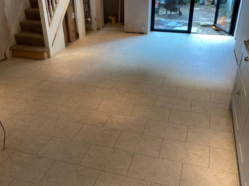 Amtico Signature Mirabelle Crème Vinyl in Mayfair, Luxury Vinyl Tile (LVT) Flooring, Porcelain Tile Flooring, Home