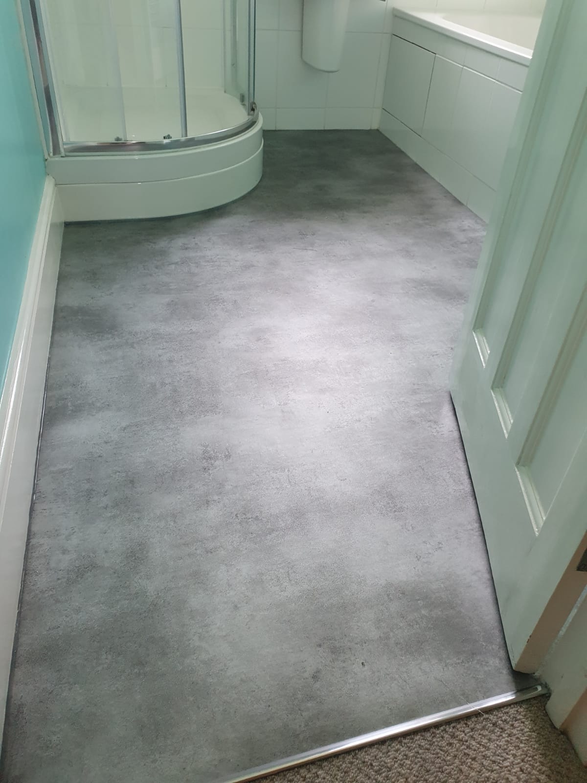 Dark Grey Silk Simulant Carpet in Mayfair 1