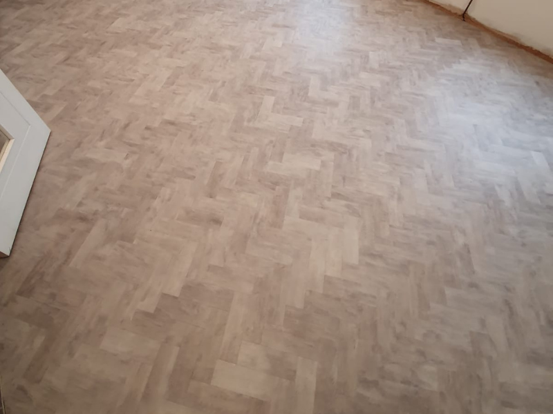 Amtico Signature Trace Kaolin in Mayfair Vinyl Flooring - Amtico Flooring - Residential