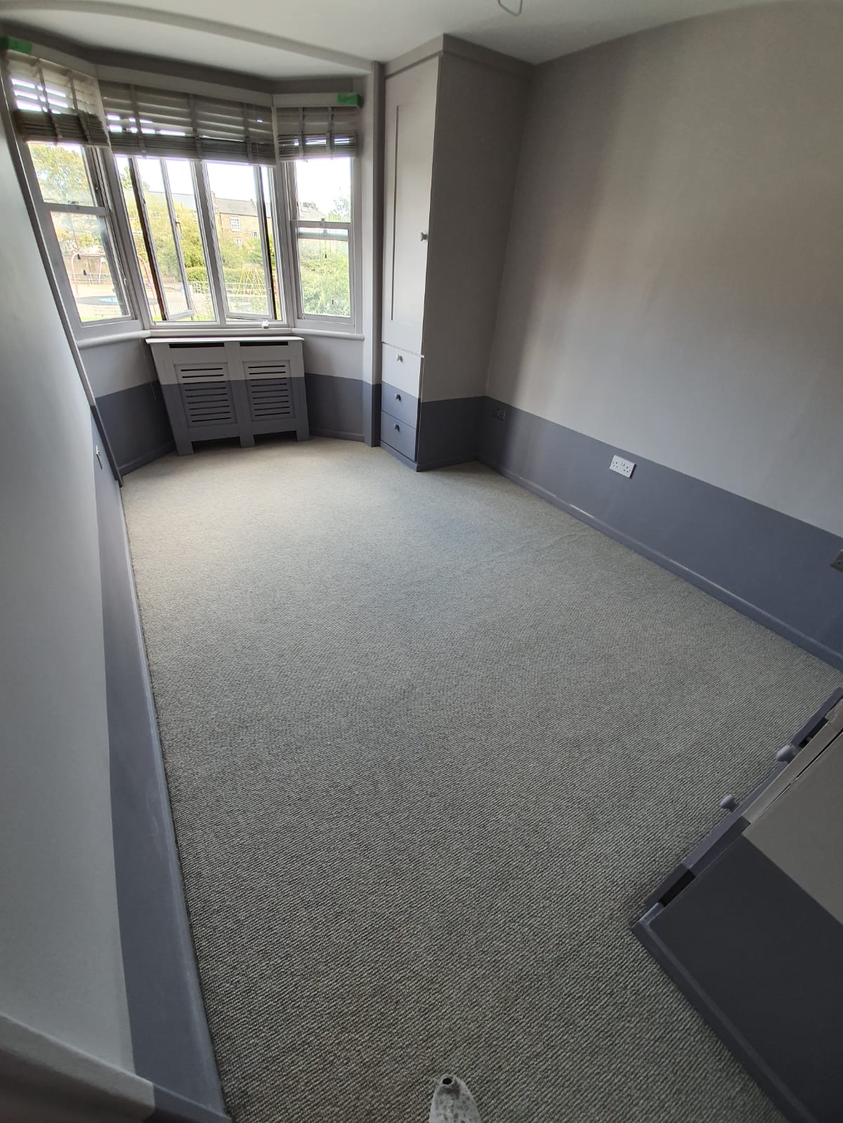 Kingsmead Carpets Natural World Cobble Rocky 2