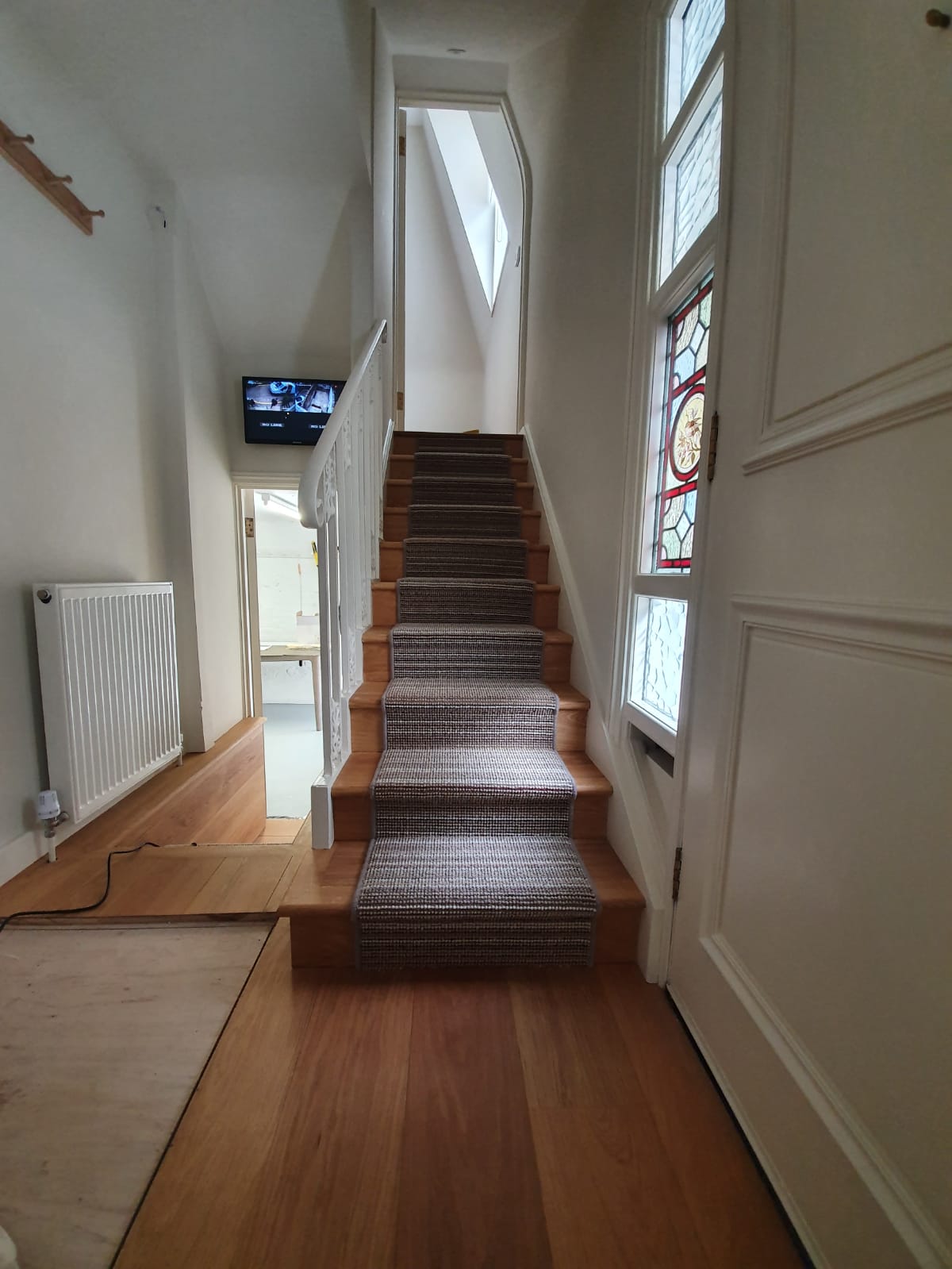 Lewis Abbott Designer Collection Light Bronze Carpet 5