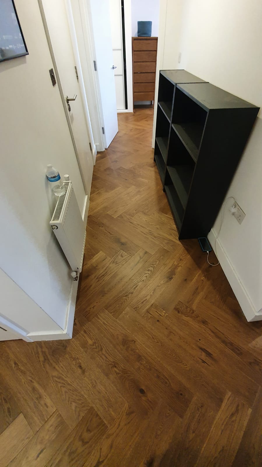 Kersaint Cobb Levana Herringbone LV415 in Richmond 1