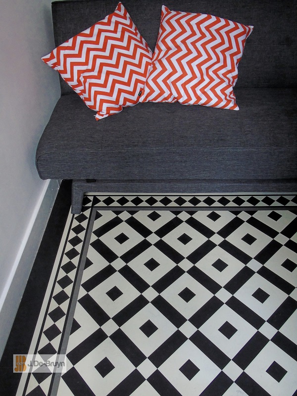 Marmoleum RD110 Paired With RDB205 Borders - Products