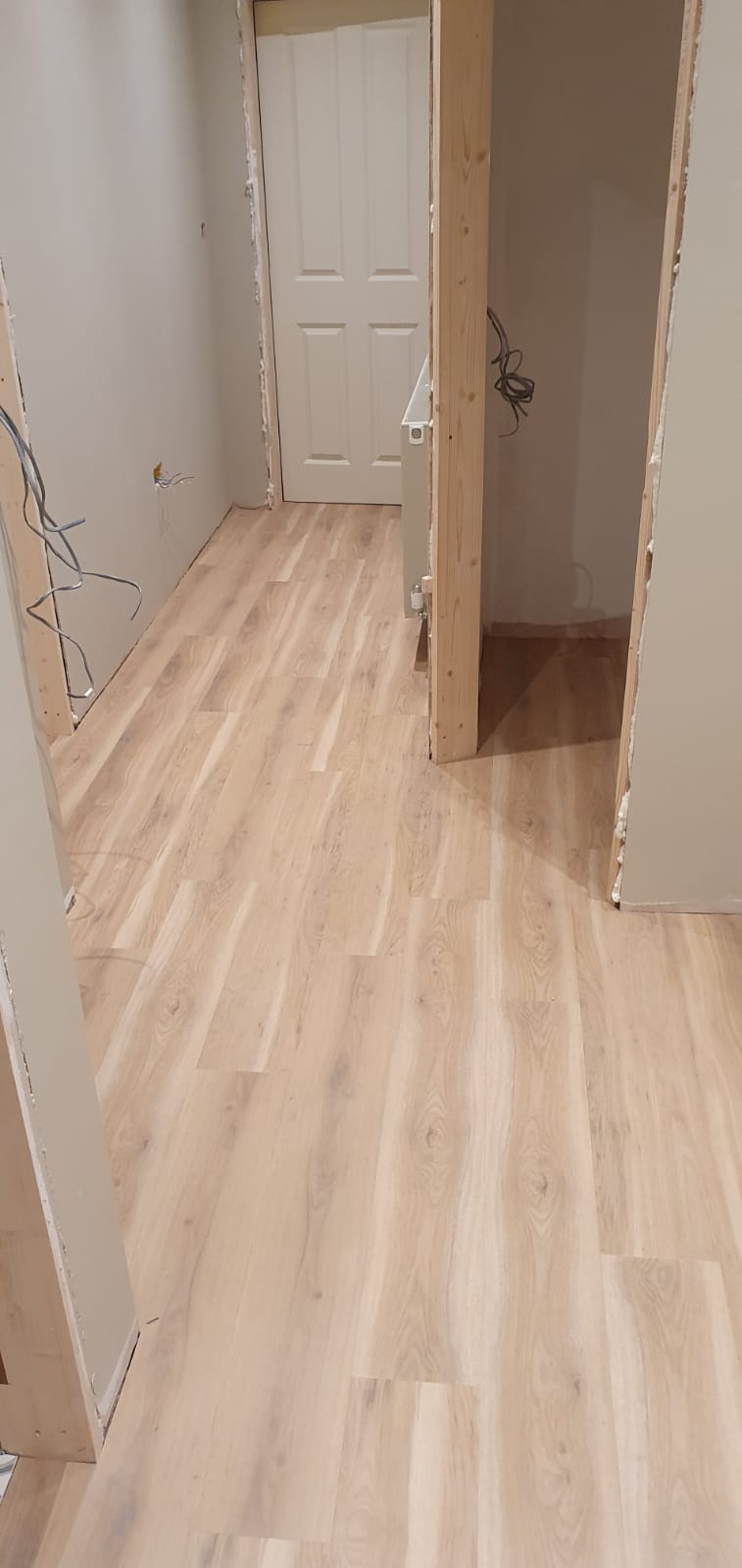 Amtico Spacia Canopy Oak In Mayfair 2