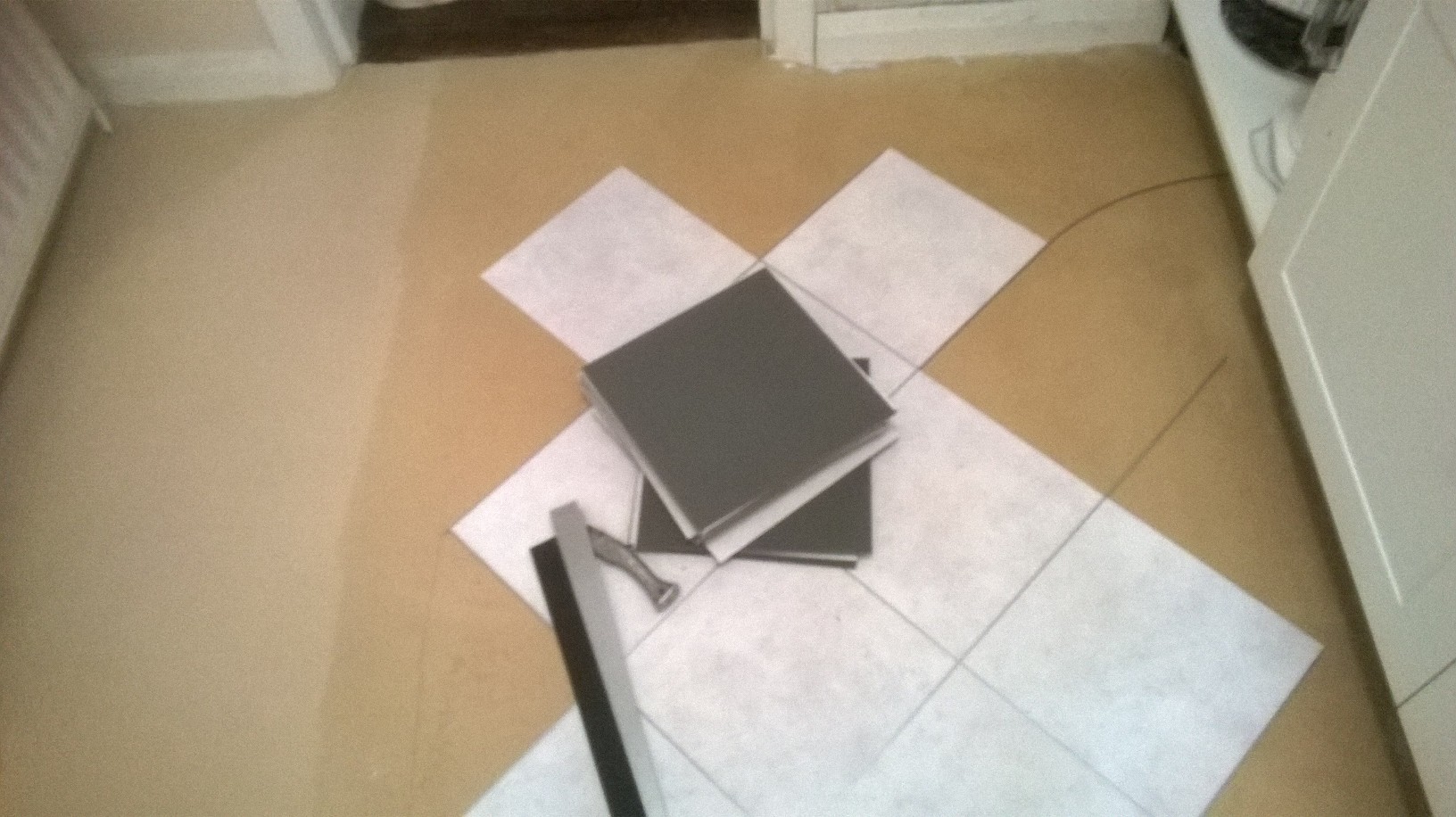 Amtico Spacia Ceramic Frost with Silver Stripping 1