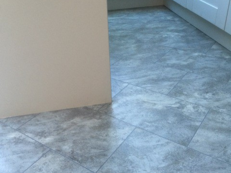 Amtico Spacia Pale Grey Slate in Richmond Carpet - Guide - Vinyl Flooring