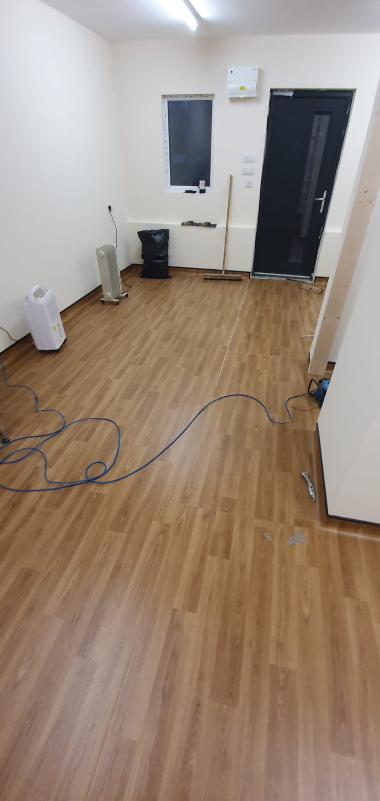 Luxury Vinyl Tile in Wood Effect 1