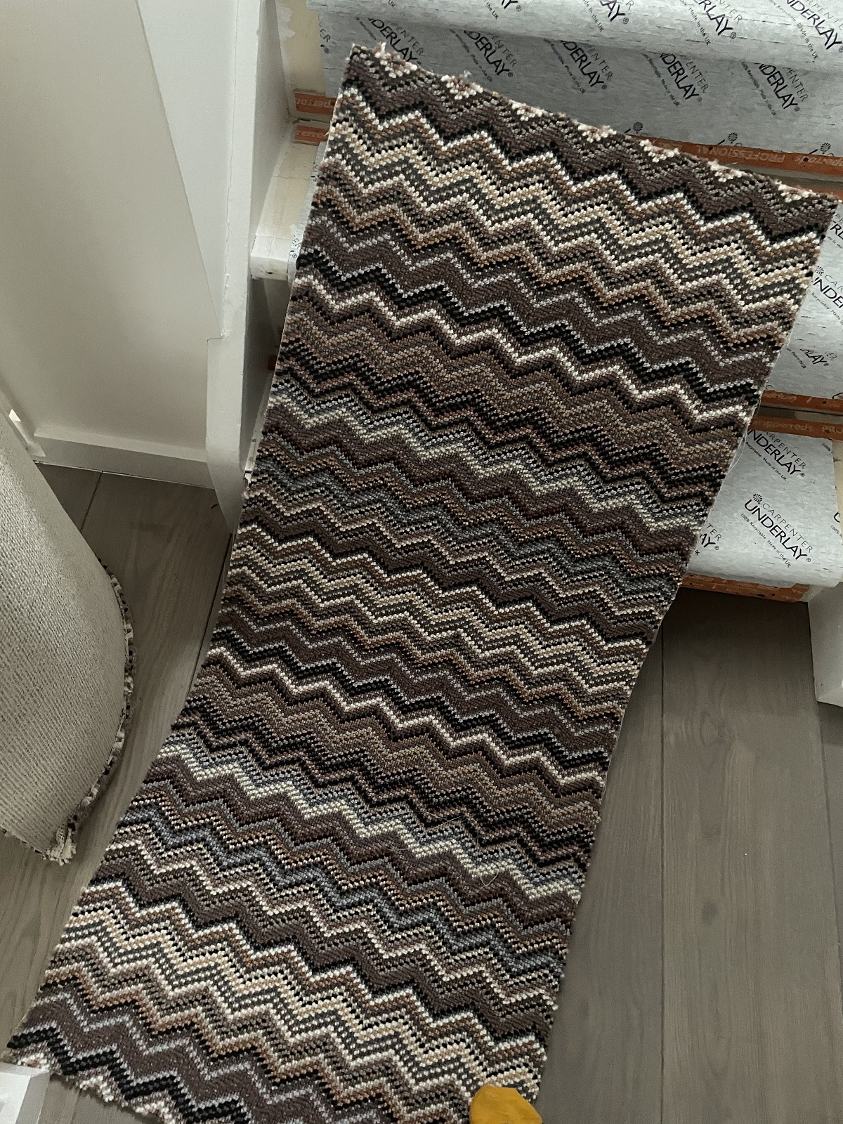 Crucial Trading Fabulous Topaz Wide Carpet in Fulham 1