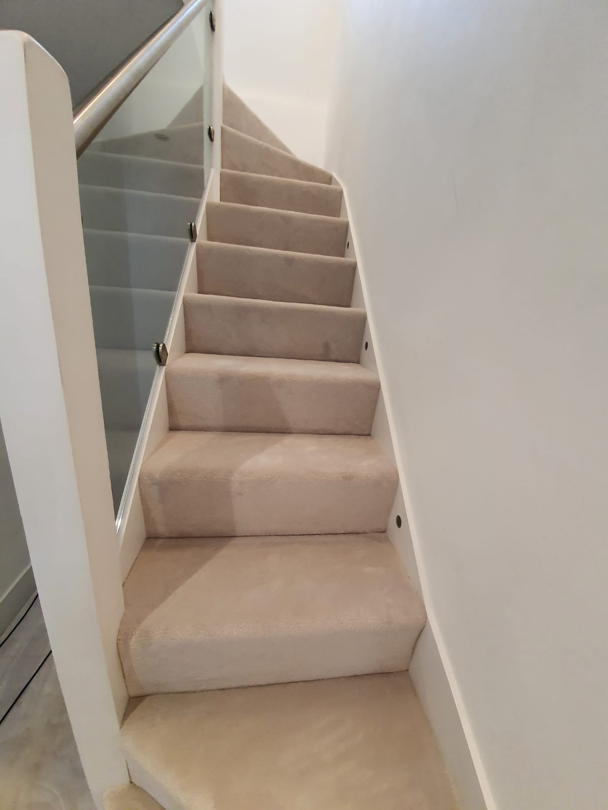 Light Carpet In Marylebone 2