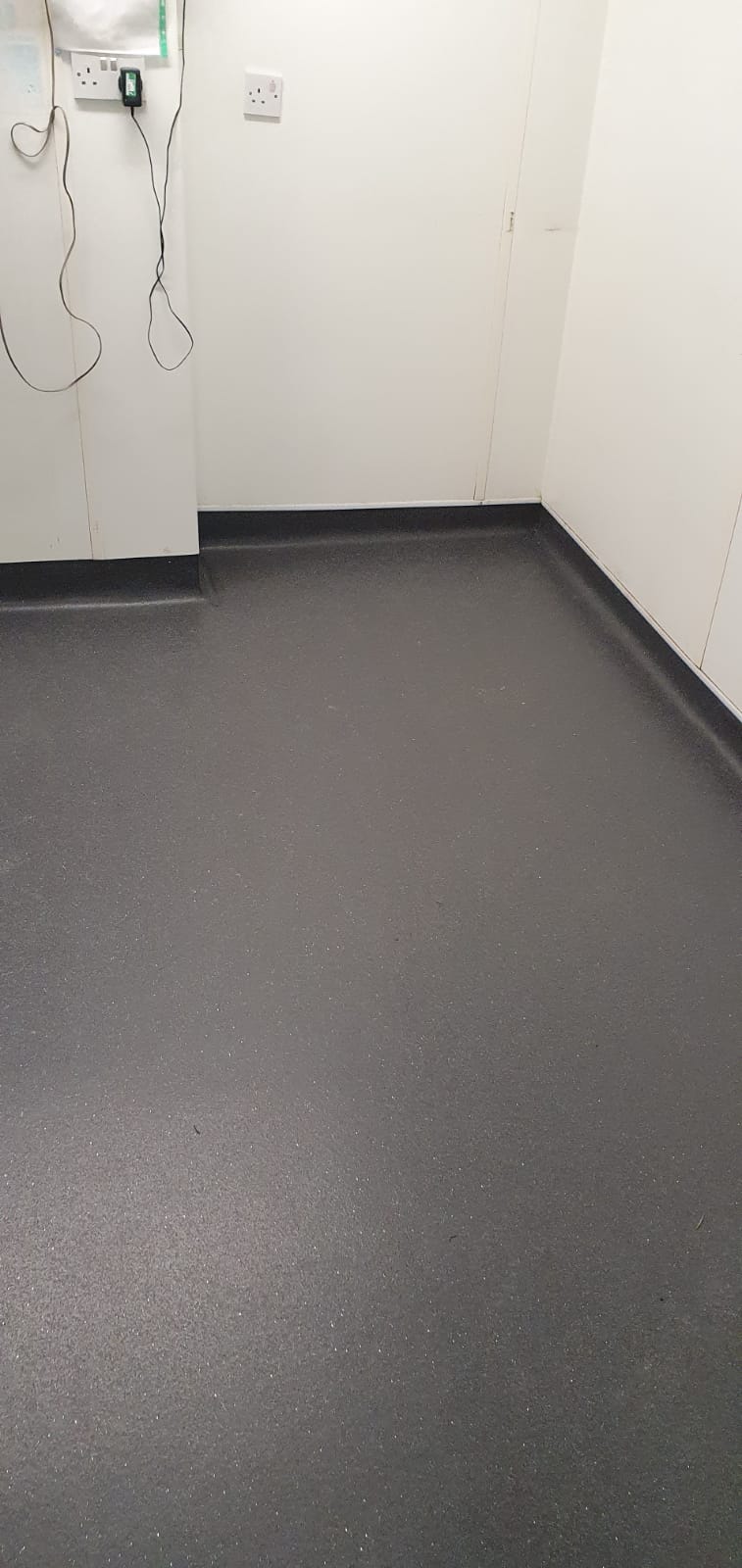 Marmoleum Dark Linoleum Flooring in Notting Hill 1