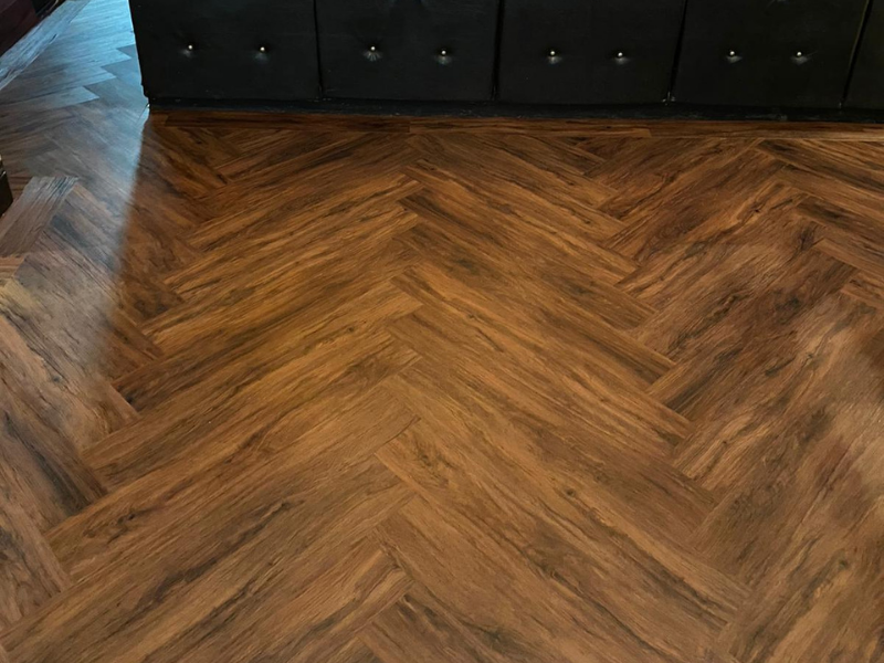 Polyflor Camaro North American Walnut, Vinyl Flooring, Office