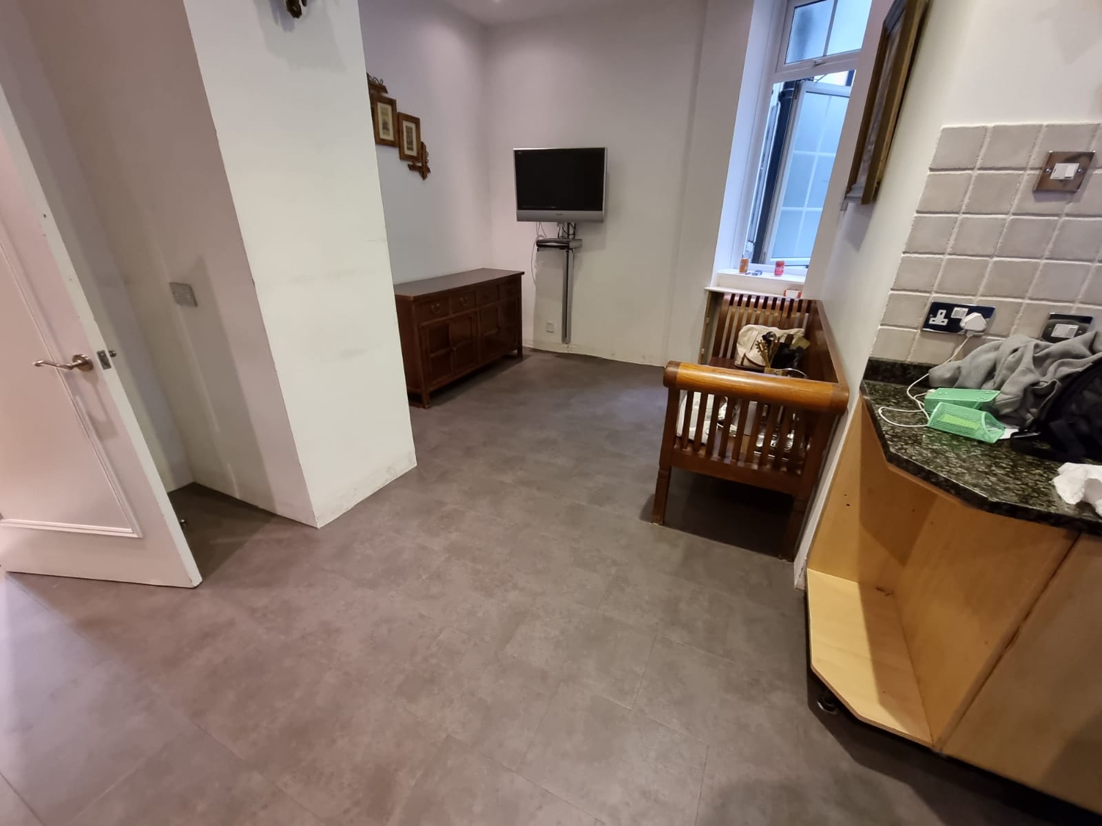 Amtico Spacia Ceramic Sable Vinyl Flooring in Kilburn 2