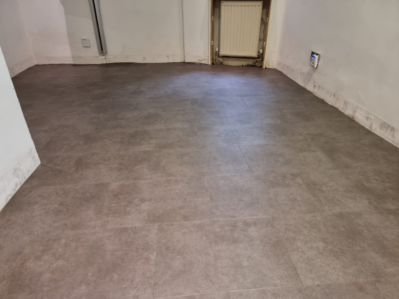 Amtico Spacia Ceramic Sable Vinyl Flooring in Kilburn, Luxury Vinyl Tile (LVT) Flooring, Home