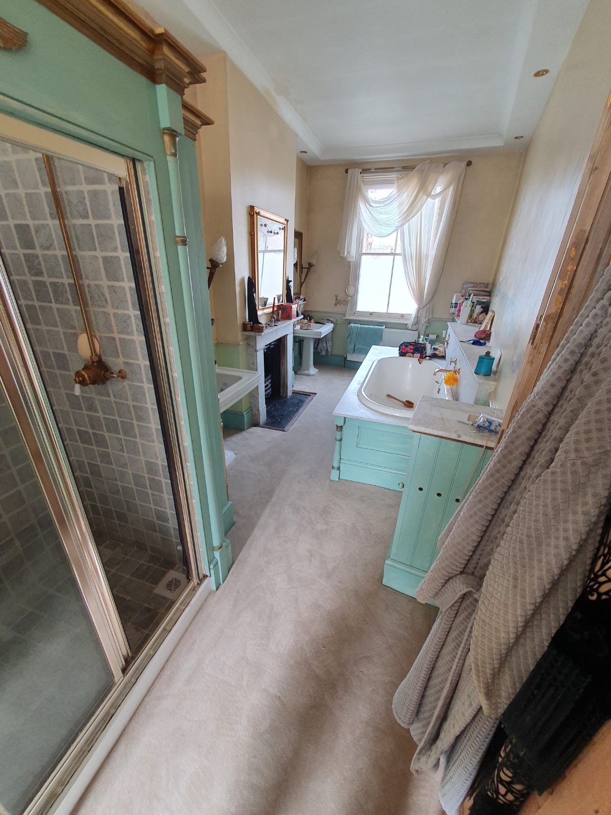 Lewis Abbott Signature Dessert Carpet In Richmond 2