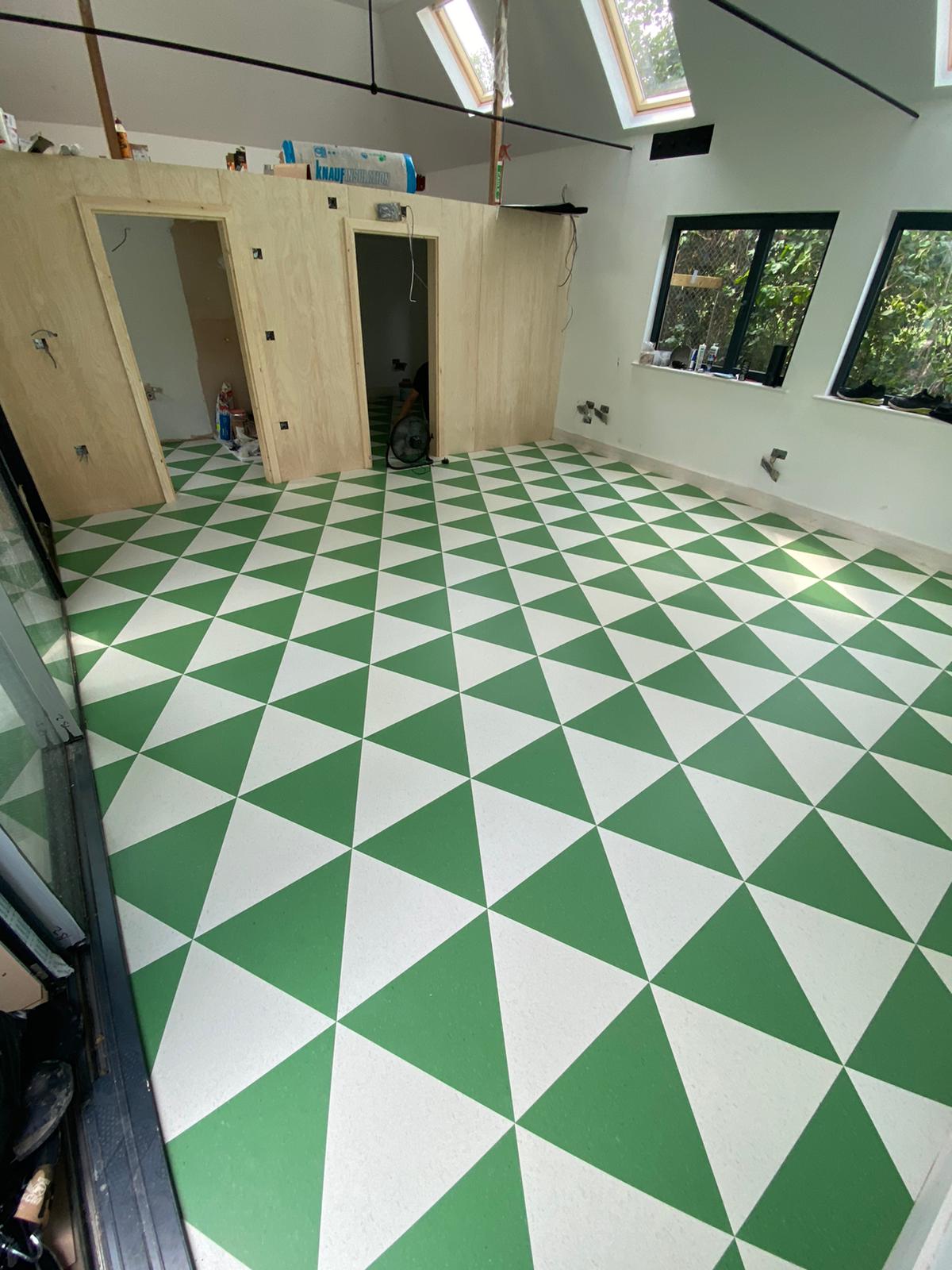Linoleum Flooring In Islington 4