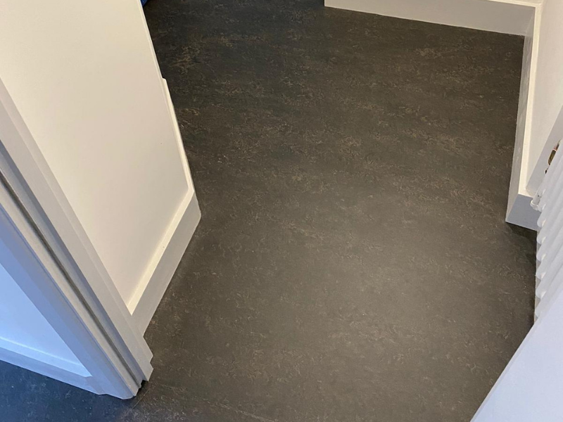 Marmoleum Marbled Black 2939 Linoleum Flooring - Guide - Marmoleum Flooring
