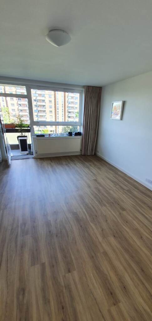 Polyflor Colonia Vinyl Flooring Installation in Fulham, Home