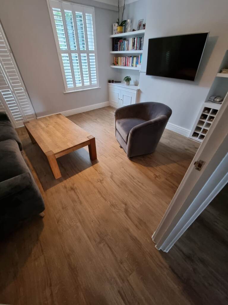 Amtico Spacia Featured Oak Vinyl Flooring In Putney - Luxury Vinyl Tile (LVT) Flooring - Putney - Residential