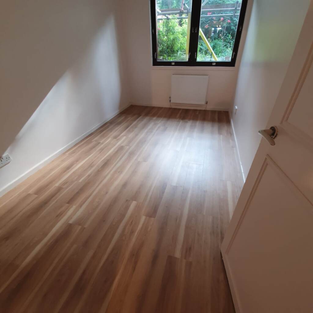 Amtico Spacia Eden Oak Vinyl Flooring in Mayfair, Luxury Vinyl Tile (LVT) Flooring, Wood Flooring, Home