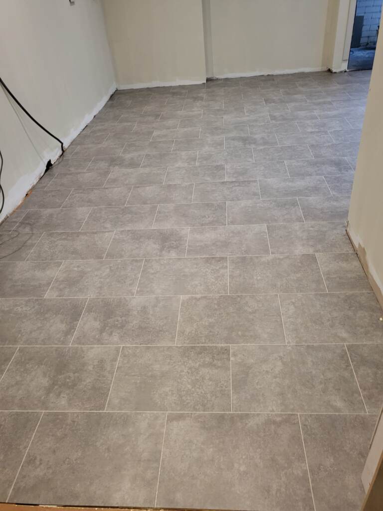 Amtico Spacia Gallery Concrete In Barnes - Luxury Vinyl Tile (LVT) Flooring - Barnes - Commercial
