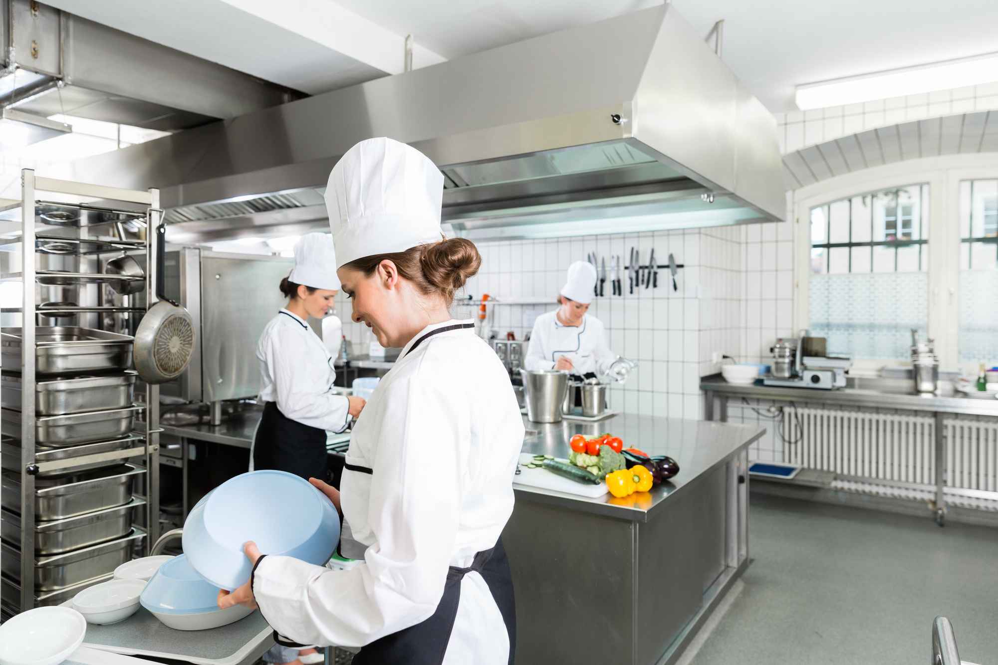 What Is the Best Flooring for a Commercial Kitchen? - Guide - Safety Flooring - Vinyl Flooring