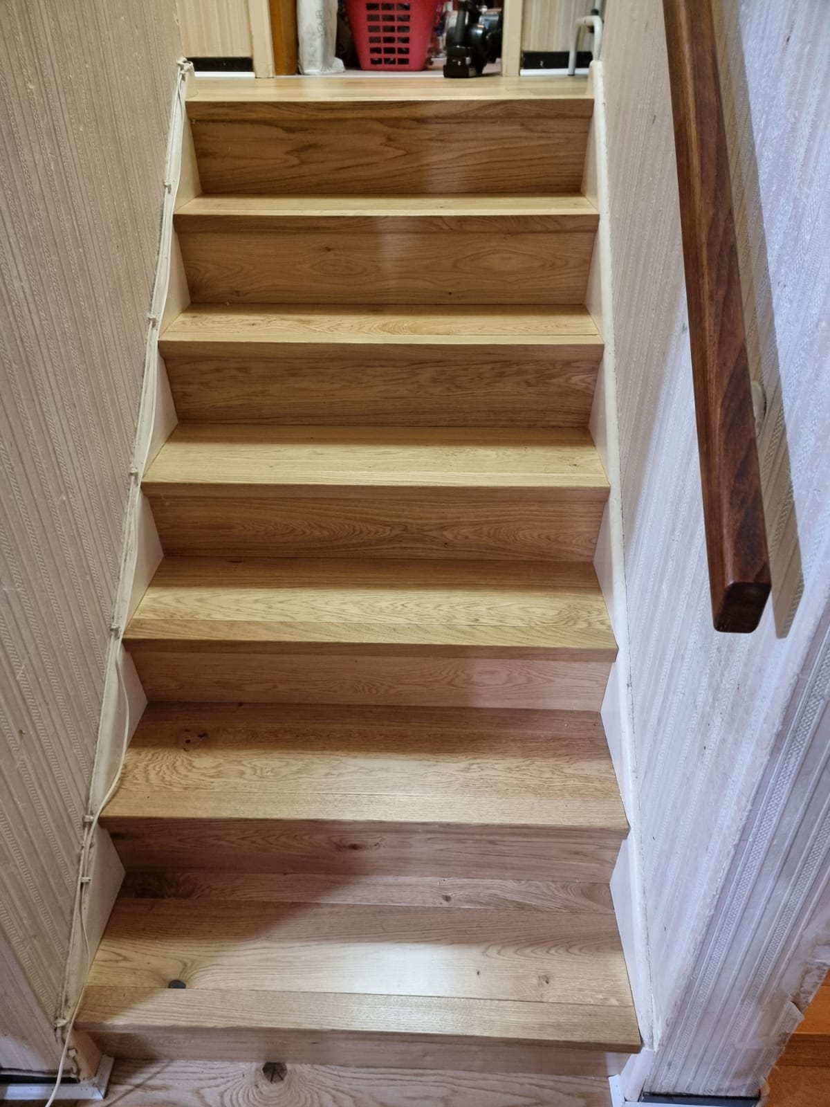 e7020b5b-a78f-47d4-8da7-d94a22950f5e