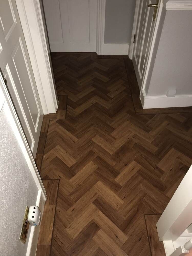 Amtico Signature Teak in-0