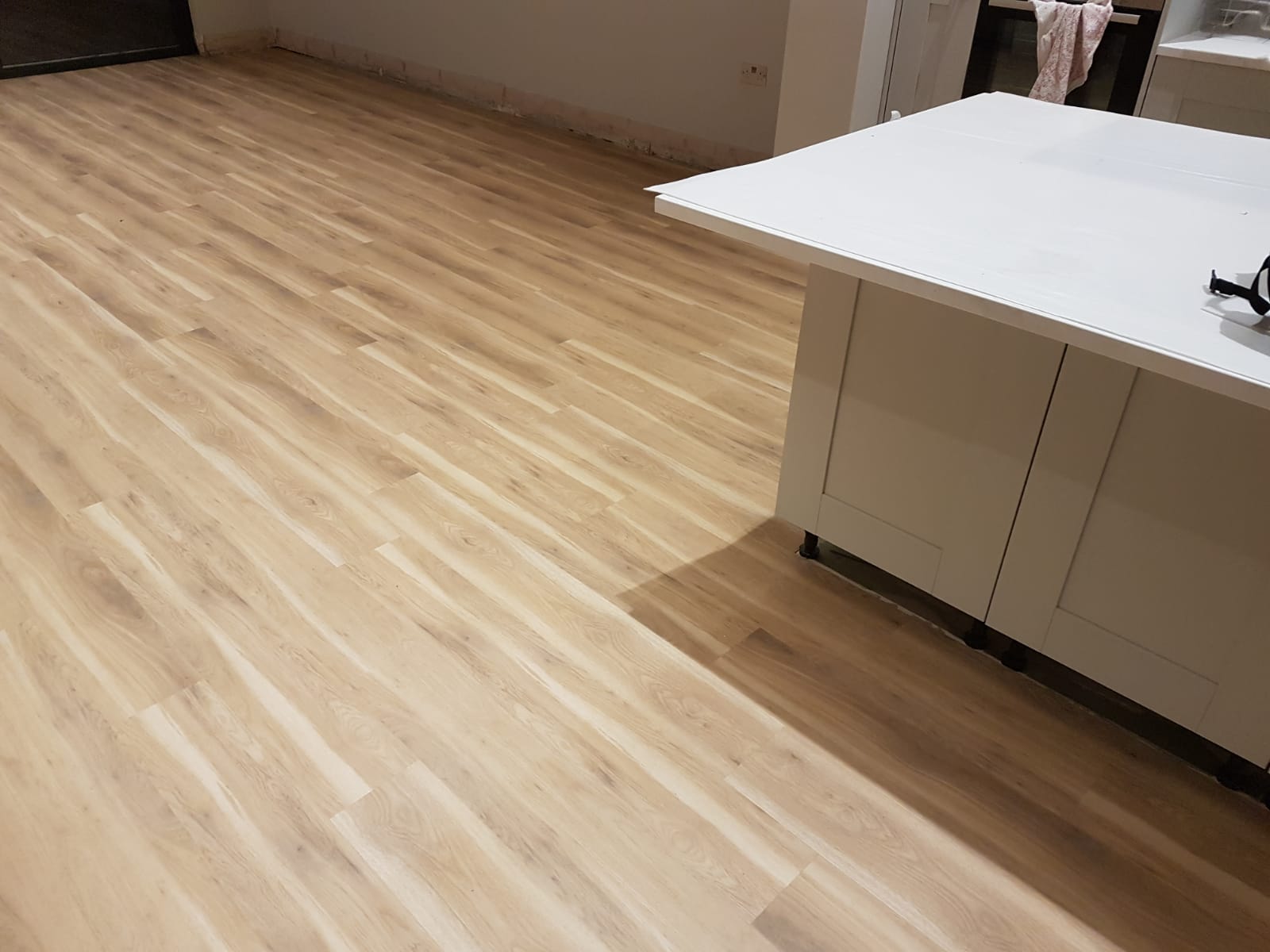 Amtico Spacia Canopy Oak fitting in-1