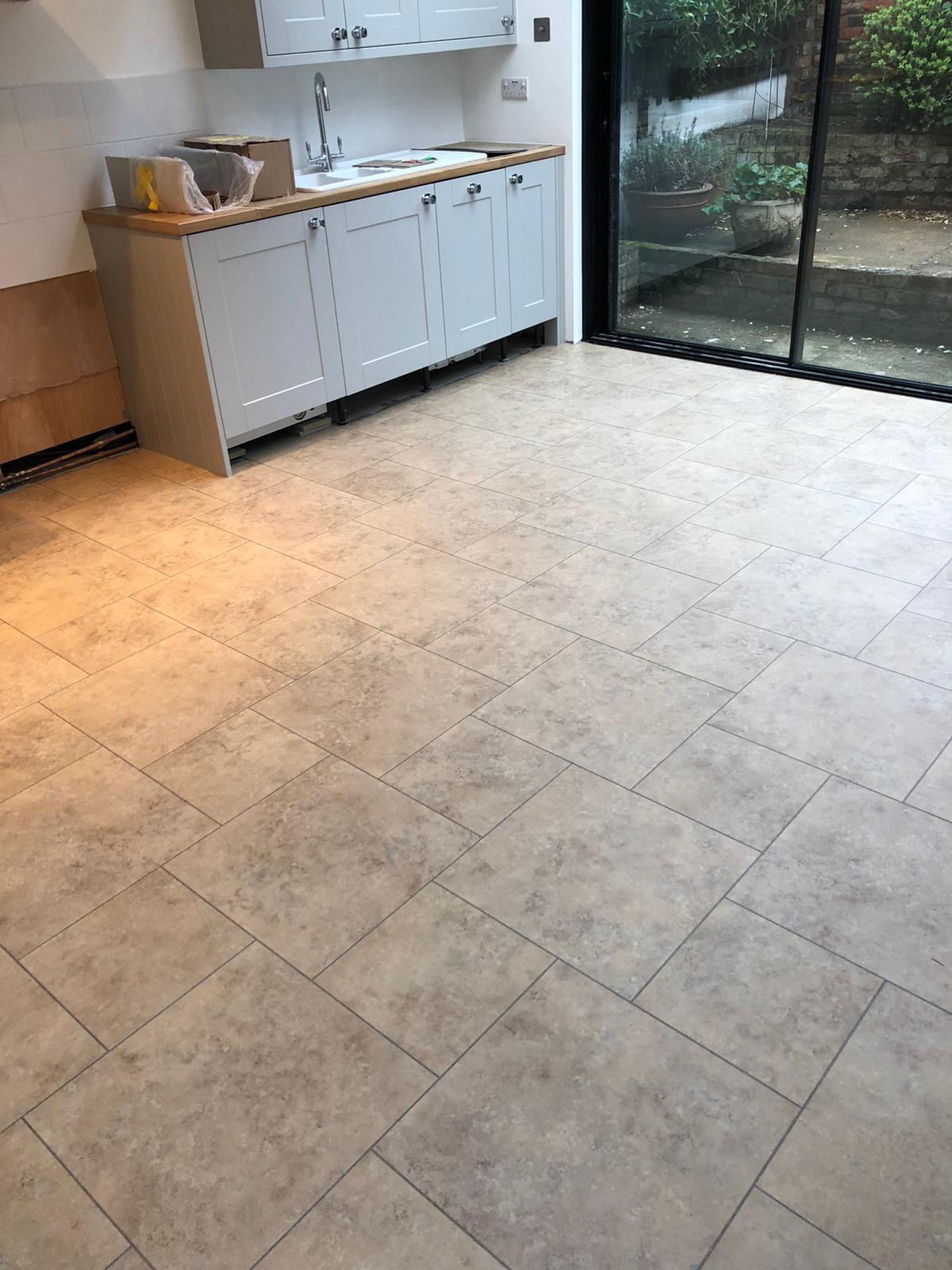 Amtico Signature Kura Caraway in Fulham Vinyl Flooring - Amtico Flooring - Carpet - Vinyl Flooring