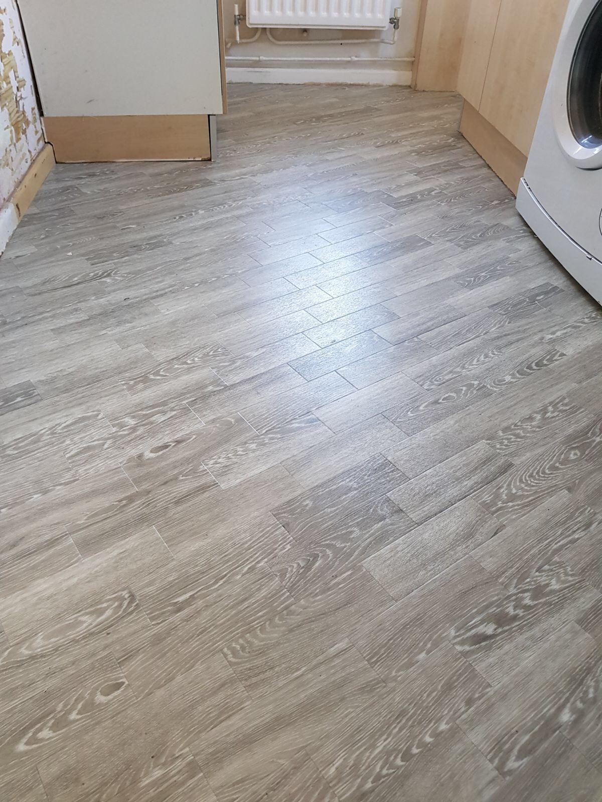 Amtico Signature Limed Grey Wood Installation In Lambeth-0
