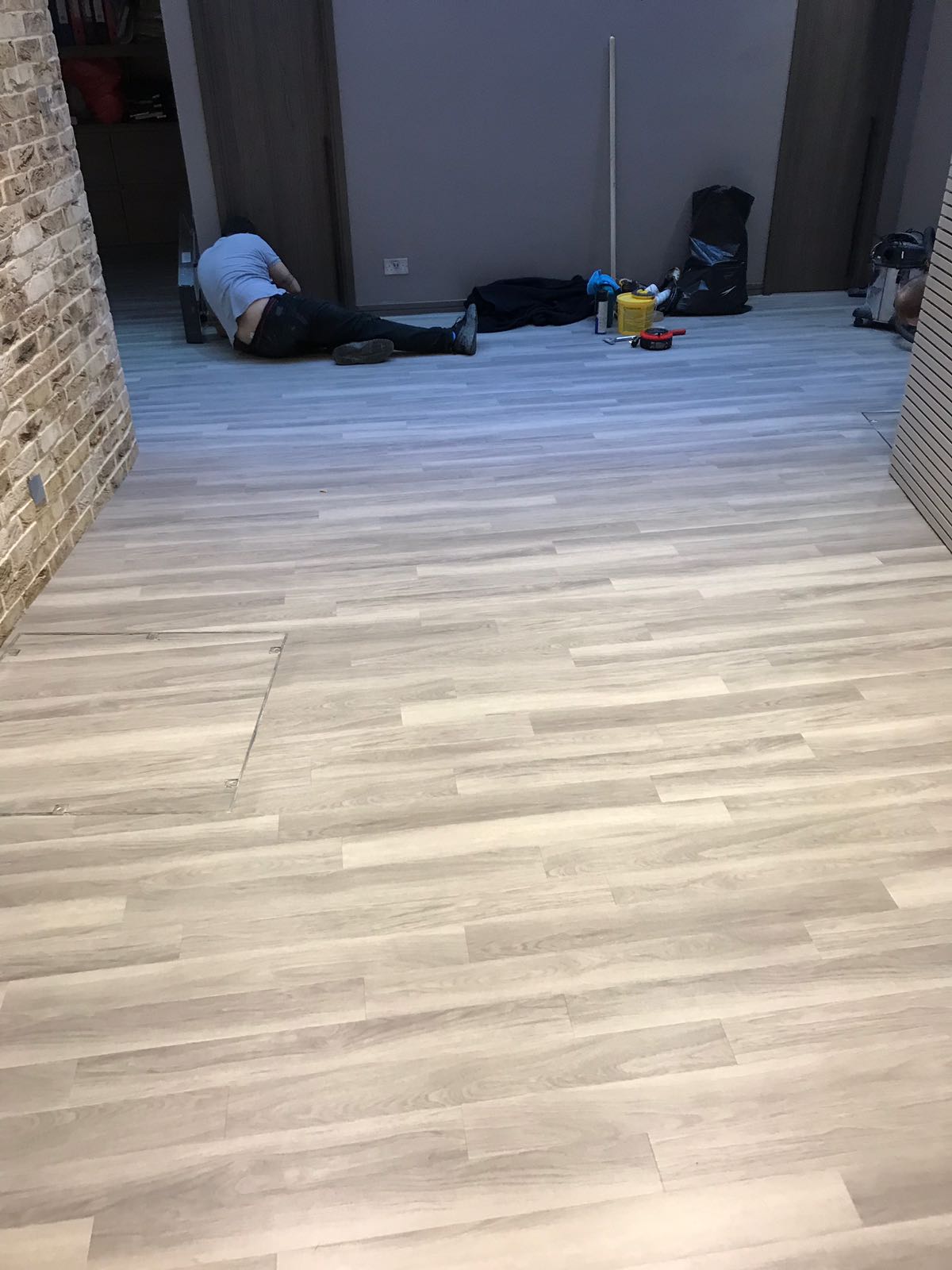 Amtico Spacia Nordic Oak instalment Camden-0