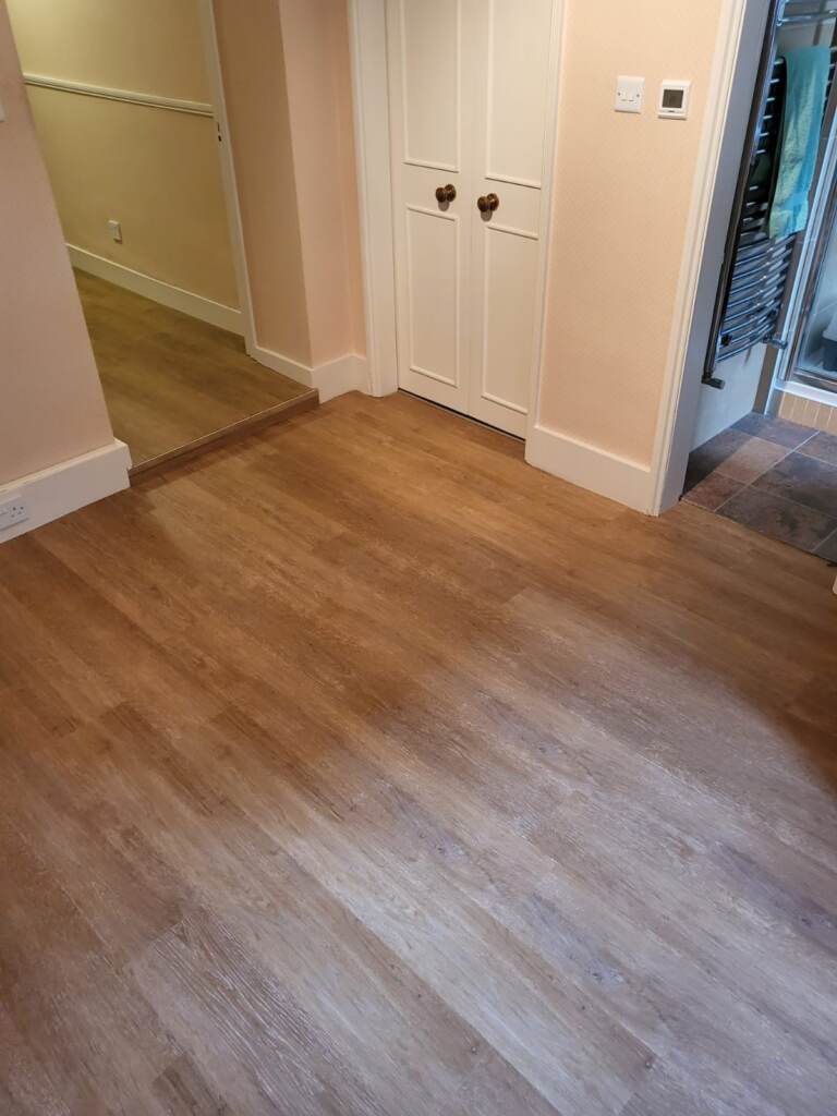 Amtico Spacia Xl Plank Installation In Barnes - Luxury Vinyl Tile (LVT) Flooring - Barnes - Commercial