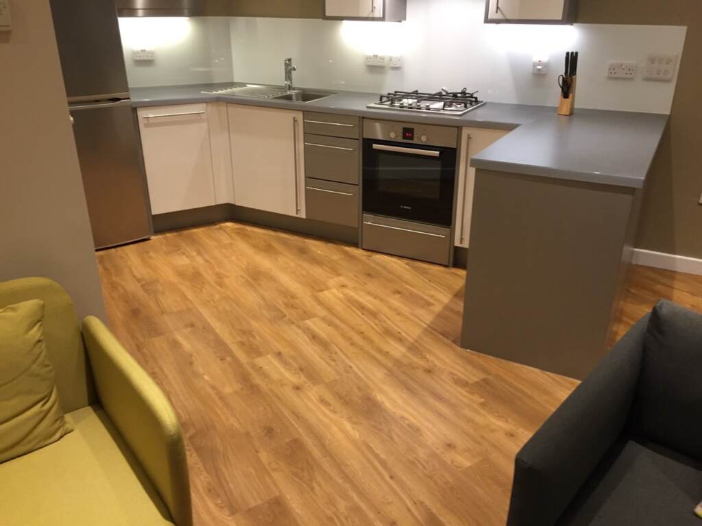 Amtico Spacia Traditional Oak Installation in Wimbledon Wood Flooring - Amtico Flooring - Carpet - Wood Flooring